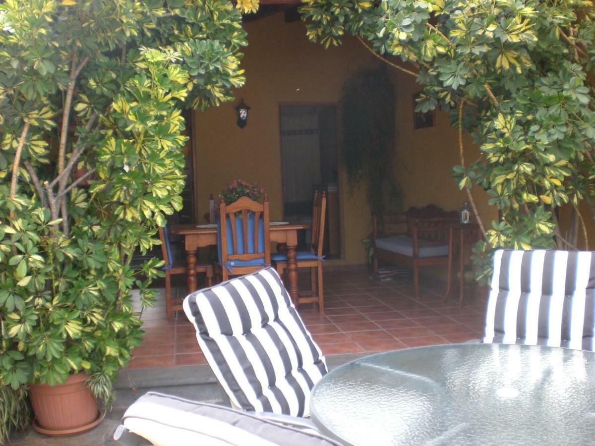 Hostal Casa la Vistita Guía de Isora Exterior foto